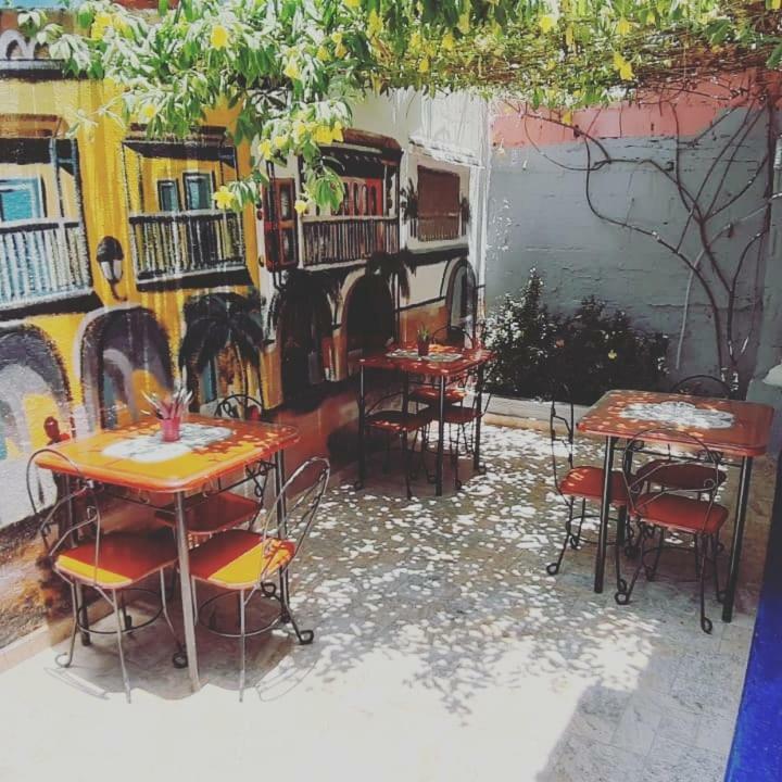 Hostal Aquarium Cartagena Exterior photo
